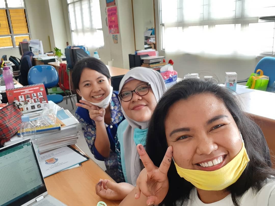 Kebersamaan Guru SD